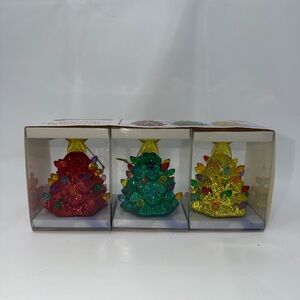 New Mr. Christmas Set Of 3 Lighted Nostalgic Mini Christmas Tree Ornaments.